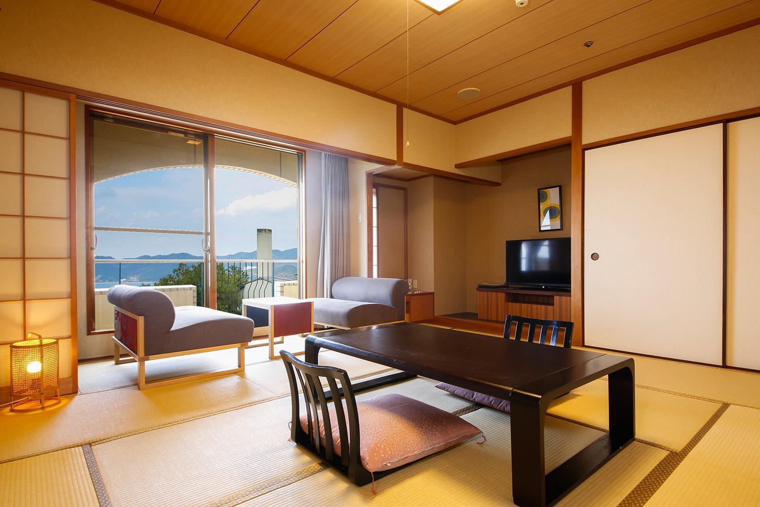 Hotel Plaza Awajishima Minamiawaji Esterno foto